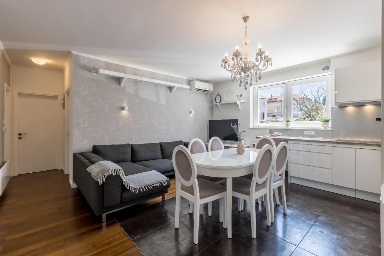 Central Park Apartment With Terrace Split Exterior foto